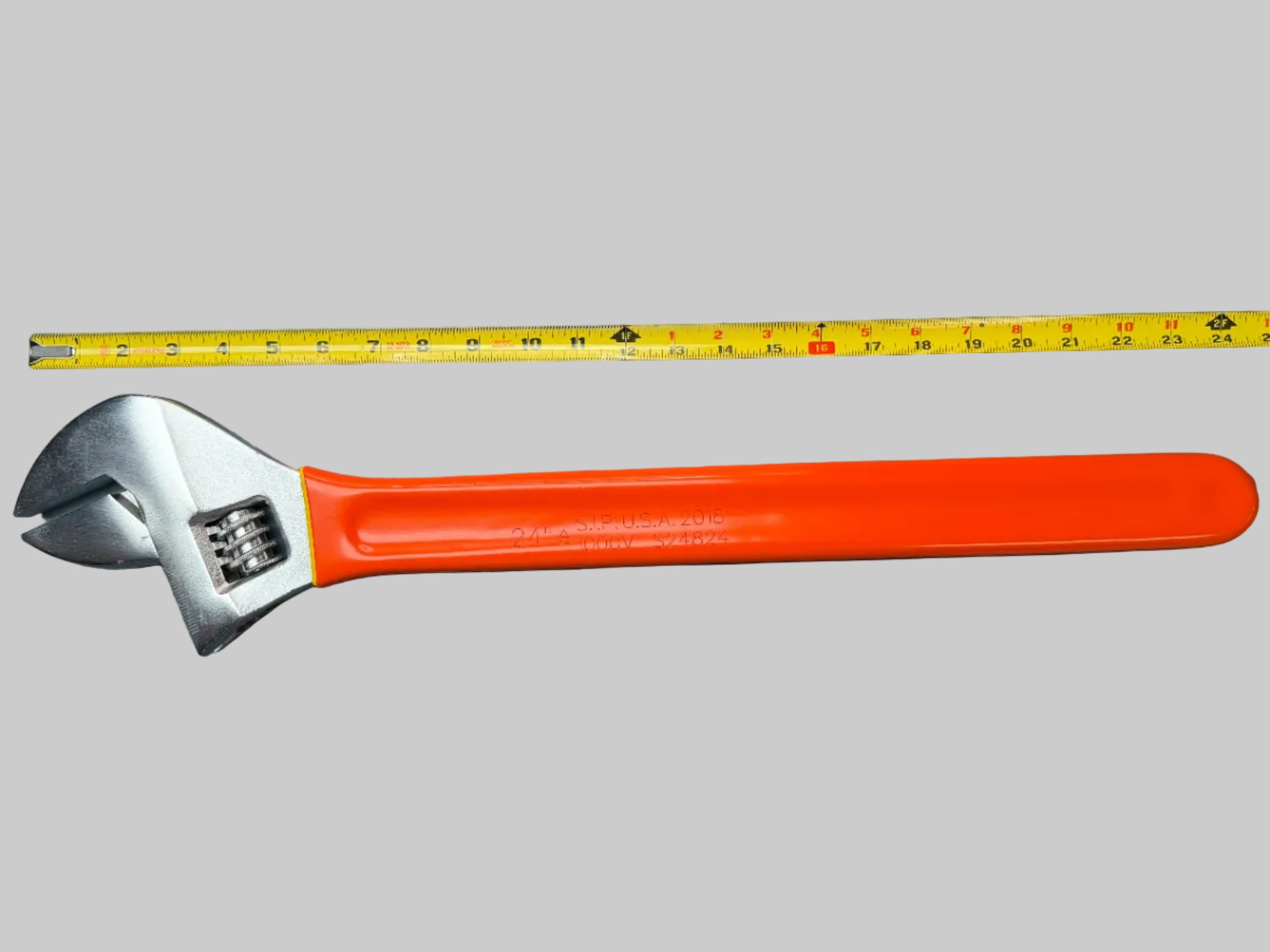 S24824 - VERSTELLBARE SCHRAUBENSCHLÜSSEL 24" LÄNGE  2-7/16" MAULÖFFNUNG | IEC 60900 Verstellbarer Schraubenschlüssel