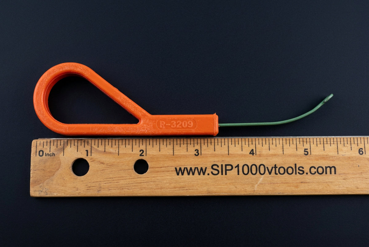 S30R3209 - Insulated Cable Sewing/Lacing Needle